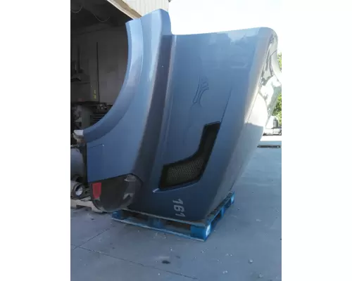 VOLVO VNL 2004-2018 HOOD