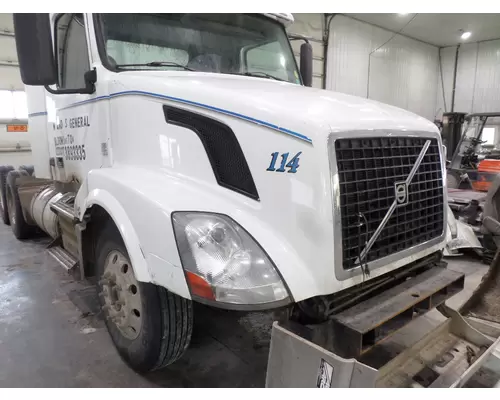 VOLVO VNL 2004-2018 HOOD