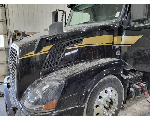 VOLVO VNL 2004-2018 HOOD