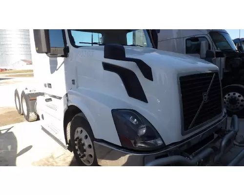 VOLVO VNL 2004-2018 HOOD