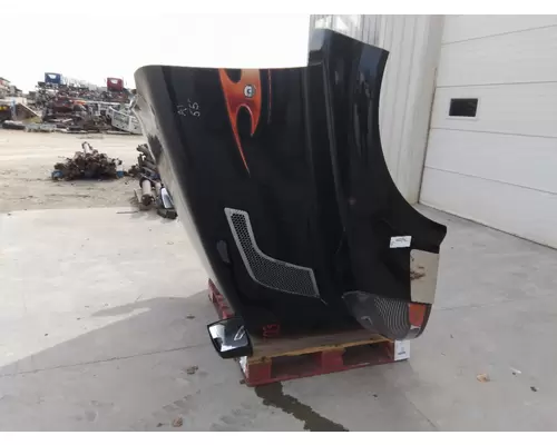 VOLVO VNL 2004-2018 HOOD