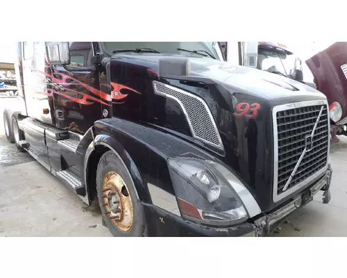 VOLVO VNL 2004-2018 HOOD