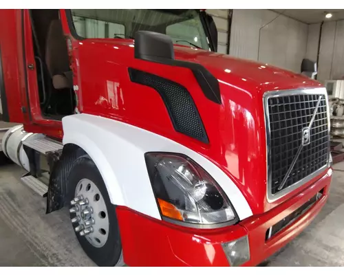 VOLVO VNL 2004-2018 HOOD