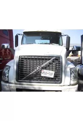 VOLVO VNL 2004-2018 HOOD