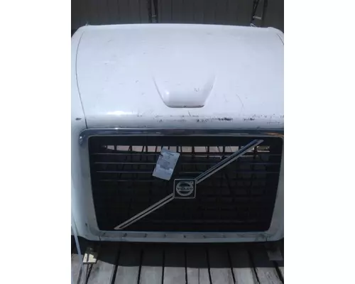 VOLVO VNL 2004-2018 HOOD