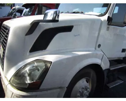 VOLVO VNL 2004-2018 HOOD