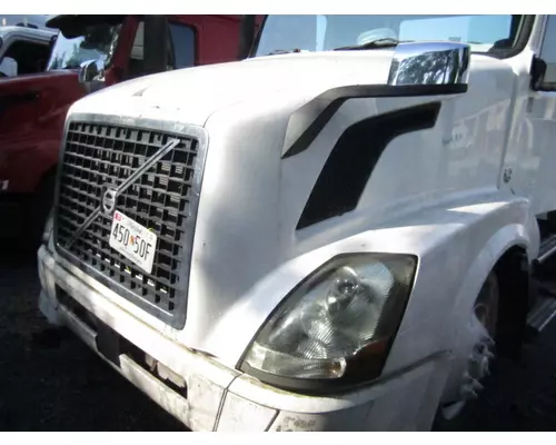 VOLVO VNL 2004-2018 HOOD