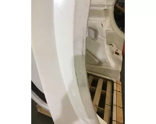 VOLVO VNL 2004-2018 HOOD