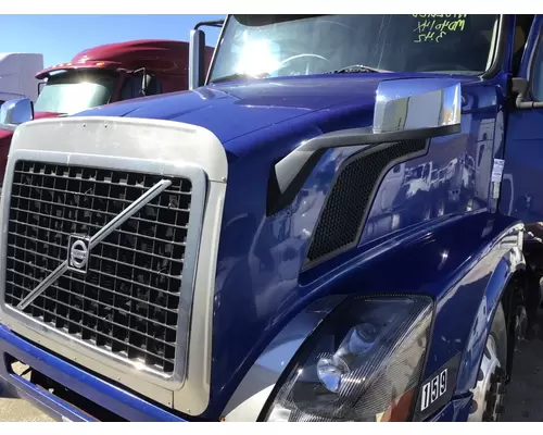 VOLVO VNL 2004-2018 HOOD