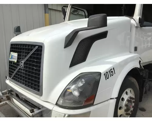 VOLVO VNL 2004-2018 HOOD