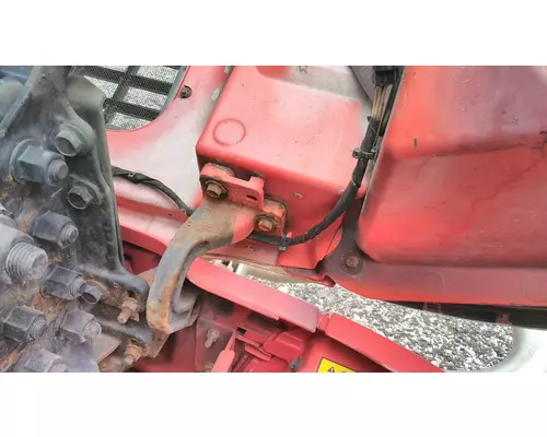 VOLVO VNL 2004-2018 HOOD