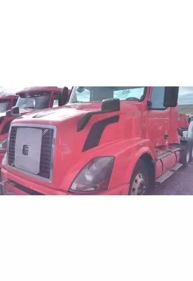 VOLVO VNL 2004-2018 HOOD