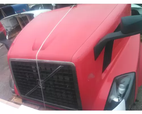 VOLVO VNL 2004-2018 HOOD