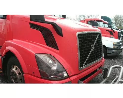 VOLVO VNL 2004-2018 HOOD