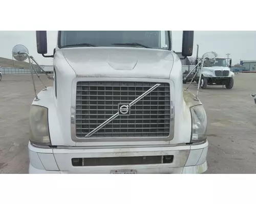 VOLVO VNL 2004-2018 HOOD