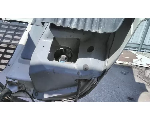 VOLVO VNL 2004-2018 HOOD