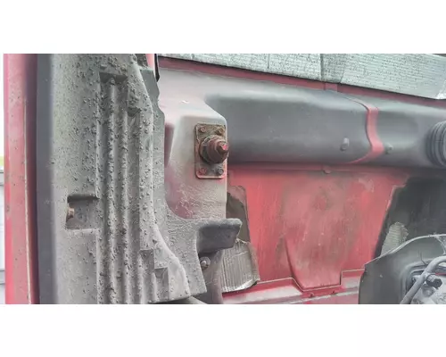VOLVO VNL 2004-2018 HOOD