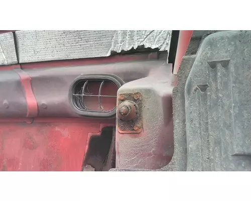 VOLVO VNL 2004-2018 HOOD