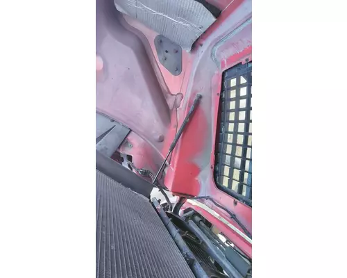 VOLVO VNL 2004-2018 HOOD