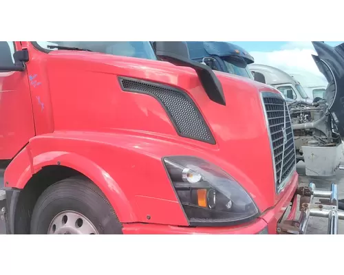 VOLVO VNL 2004-2018 HOOD