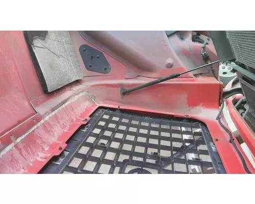 VOLVO VNL 2004-2018 HOOD