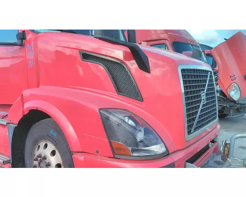 VOLVO VNL 2004-2018 HOOD