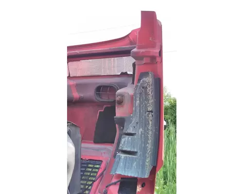 VOLVO VNL 2004-2018 HOOD