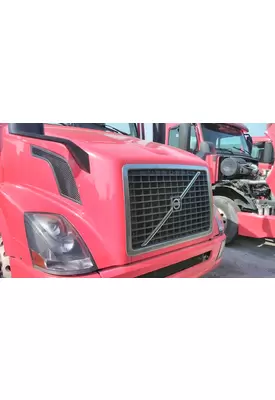 VOLVO VNL 2004-2018 HOOD