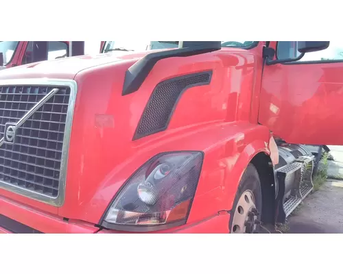 VOLVO VNL 2004-2018 HOOD