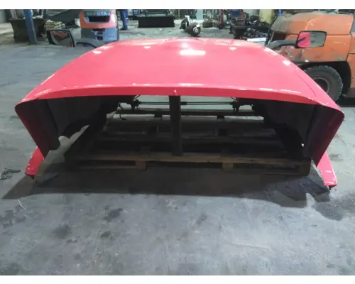 VOLVO VNL 2004-2018 HOOD