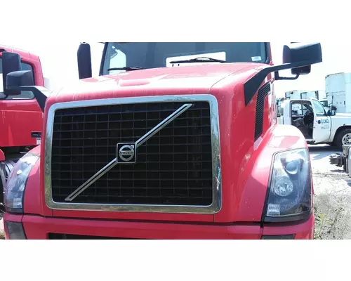 VOLVO VNL 2004-2018 HOOD