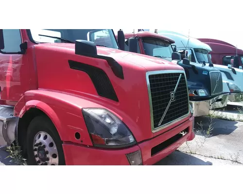 VOLVO VNL 2004-2018 HOOD