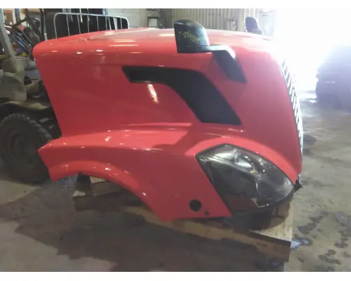 VOLVO VNL 2004-2018 HOOD