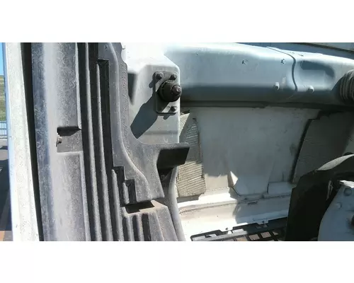 VOLVO VNL 2004-2018 HOOD