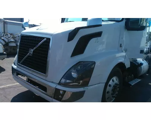 VOLVO VNL 2004-2018 HOOD