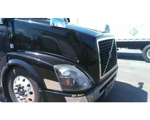 VOLVO VNL 2004-2018 HOOD