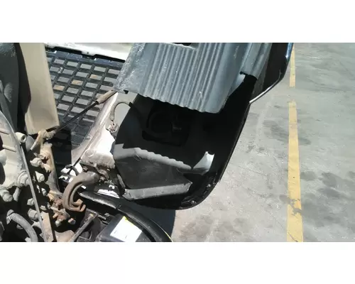 VOLVO VNL 2004-2018 HOOD