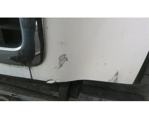 VOLVO VNL 2004-2018 HOOD