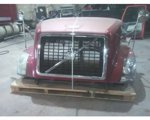 VOLVO VNL 2004-2018 HOOD