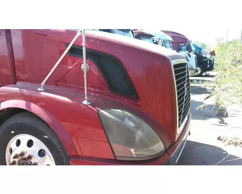 VOLVO VNL 2004-2018 HOOD