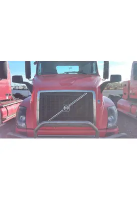 VOLVO VNL 2004-2018 HOOD