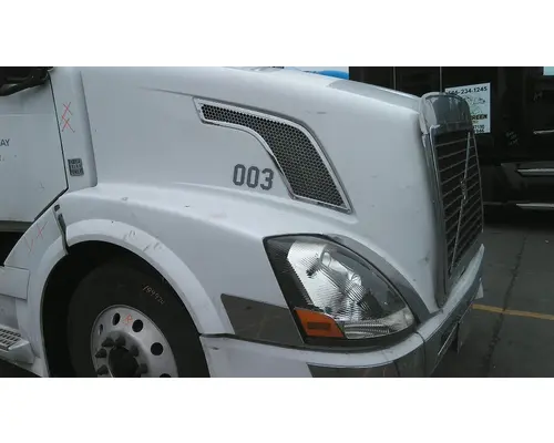 VOLVO VNL 2004-2018 HOOD