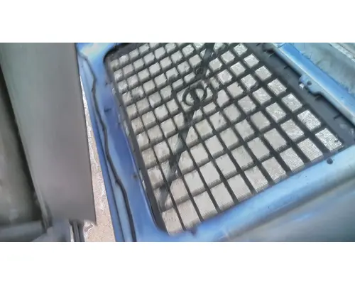 VOLVO VNL 2004-2018 HOOD