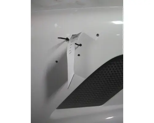 VOLVO VNL 2004-2018 HOOD