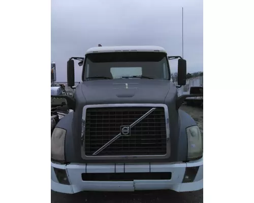 VOLVO VNL 2004-2018 HOOD