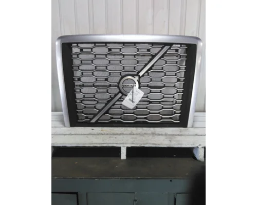 VOLVO VNL 2018-2024 GRILLE