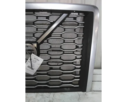 VOLVO VNL 2018-2024 GRILLE