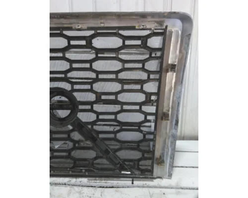 VOLVO VNL 2018-2024 GRILLE