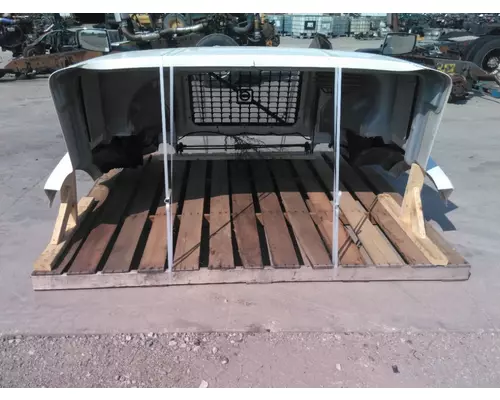 VOLVO VNL 2018-2025 HOOD