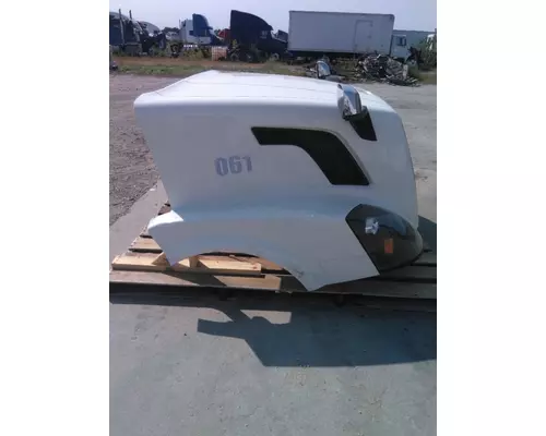 VOLVO VNL 2018-2025 HOOD